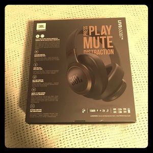 Brand new JBL wireless noise-cancelling headphones